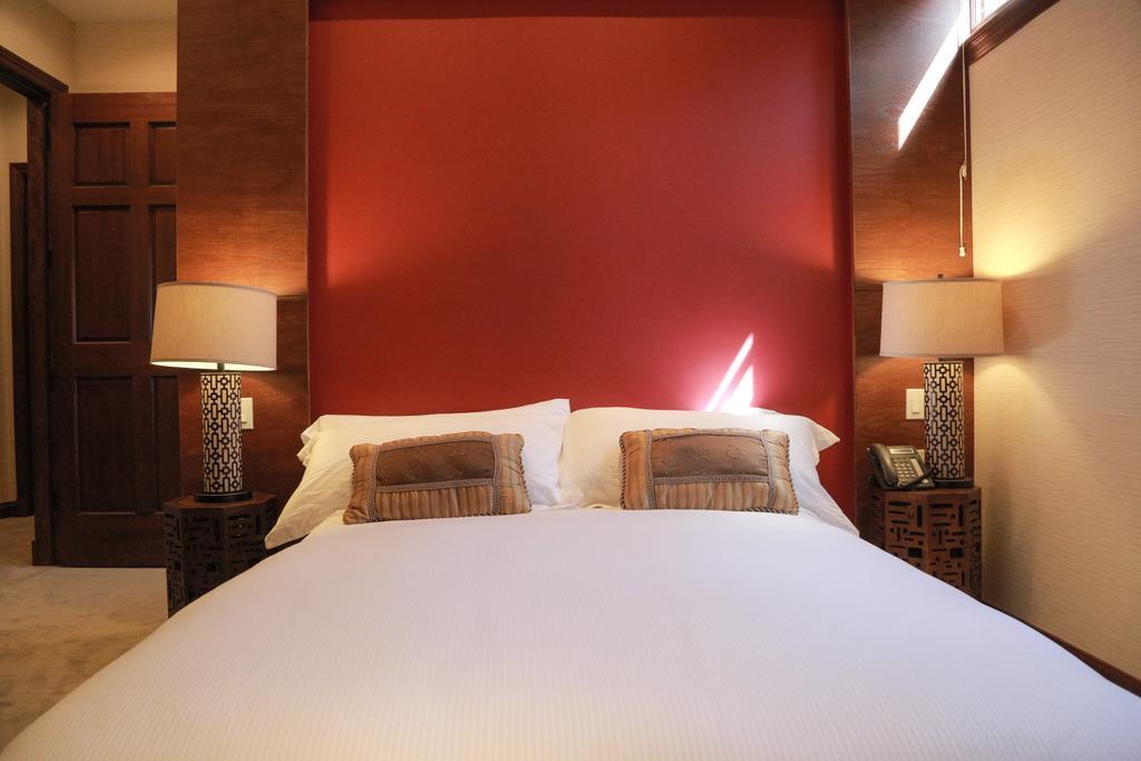 Mansion On Sutter 5*